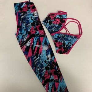 Supplex Leggings that enhance your body shape.